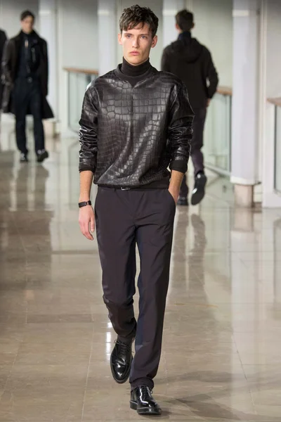 Look 31